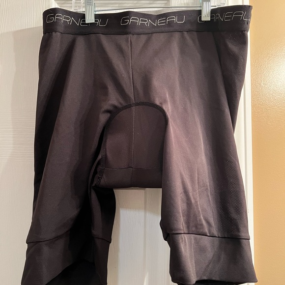 Ladies Garneau bike shorts size XL - Picture 1 of 3